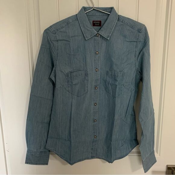 Untuckit Shirt - Picture 6 of 10